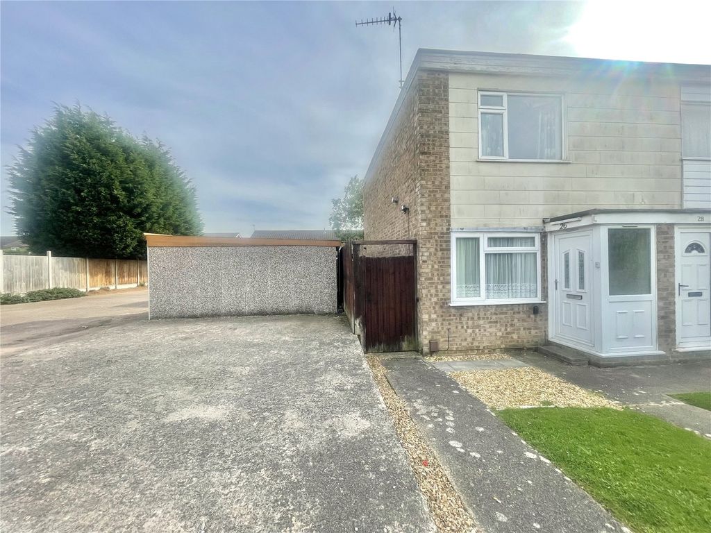 2 bed for sale in Wessex Drive, Leicester, Leicestershire