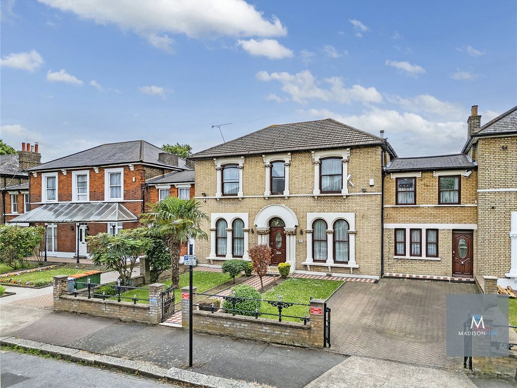 5 bed terraced house for sale in Windsor Road, Forest Gate, London E7