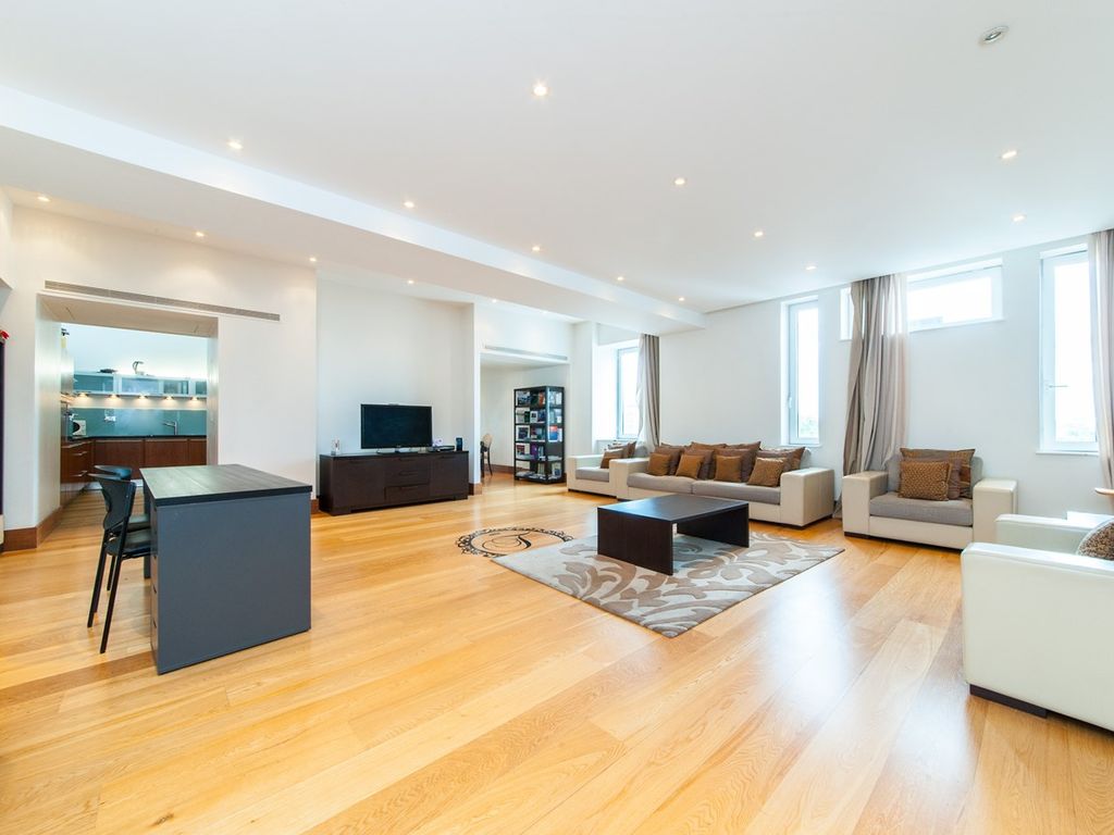 3 bed flat to rent in Gloucester Place, London W1U Zoopla