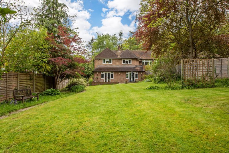 4 bed semidetached house for sale in Old Lane, Cobham KT11, £850,000