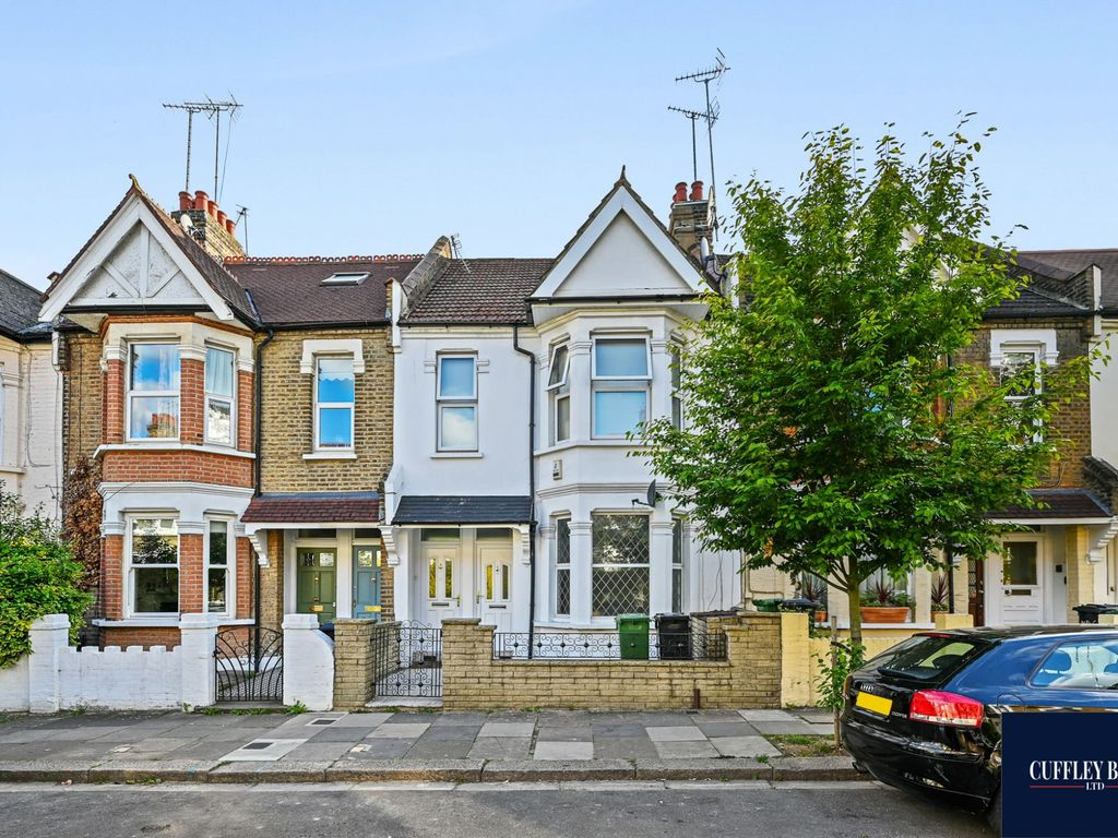 2 bed flat for sale in Eynham Road, London W12, £425,000 Zoopla