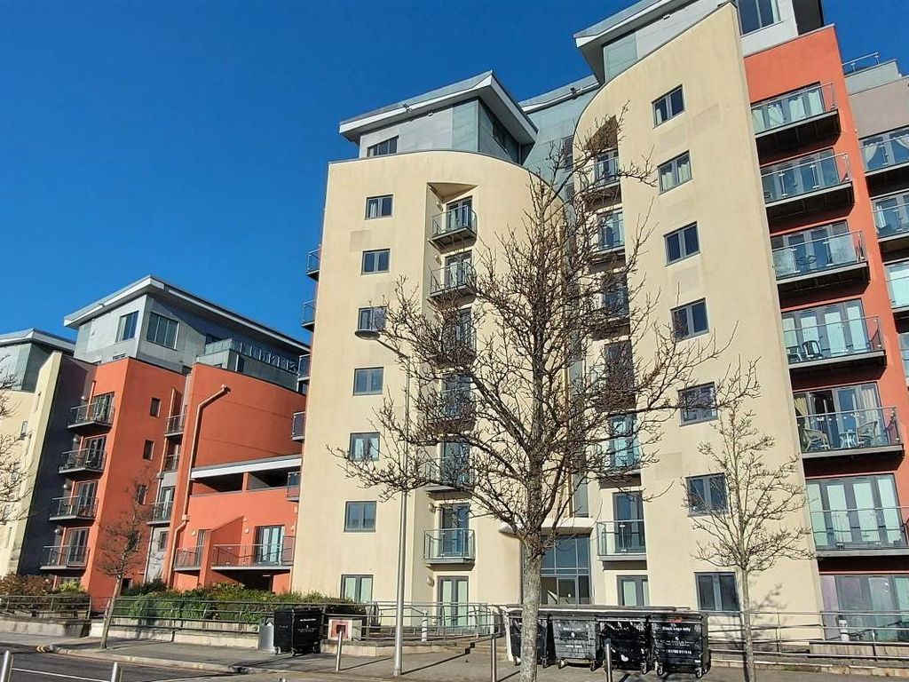 2 bed flat for sale in South Quay, Kings Road, Marina, Swansea SA1 Zoopla