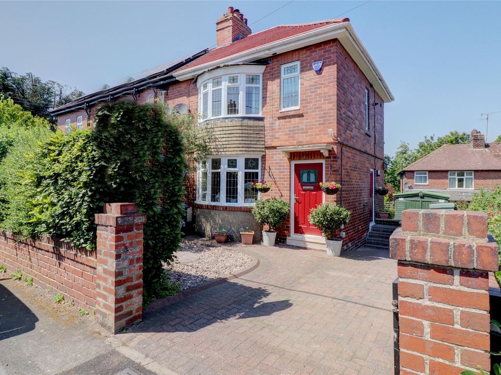 3 bed semidetached house for sale in Summerdale, Shotley Bridge