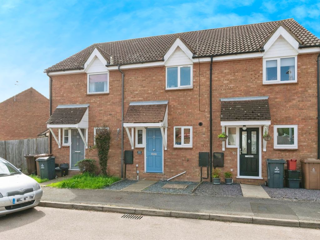 2 bed terraced house for sale in The Pastures, Stevenage SG2, £325,000