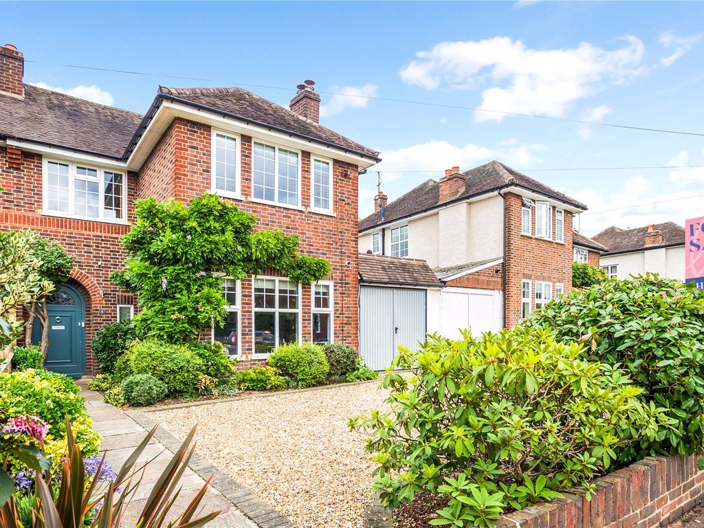 3 bed detached house for sale in Pound Close, Long Ditton, Surbiton