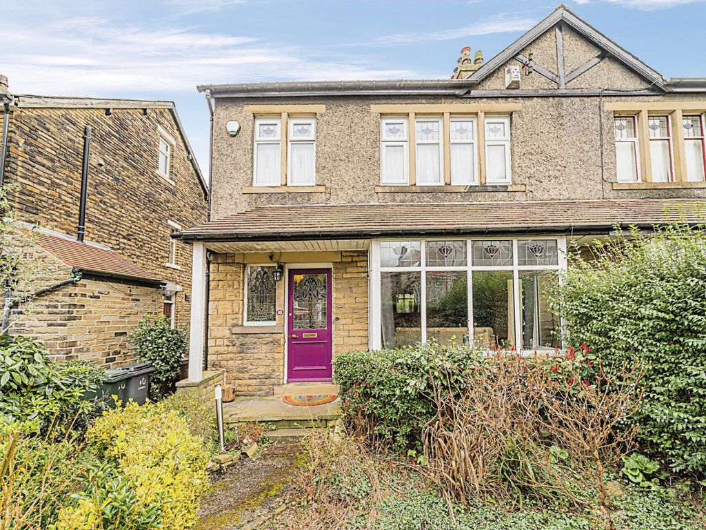 3 bed semidetached house for sale in Redburn Drive, Shipley BD18 Zoopla
