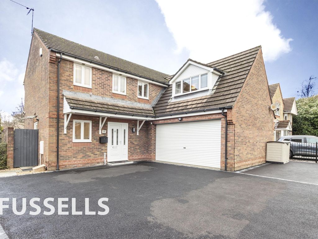 4 bed detached house for sale in Gelli'r Felin, Caerphilly CF83 Zoopla