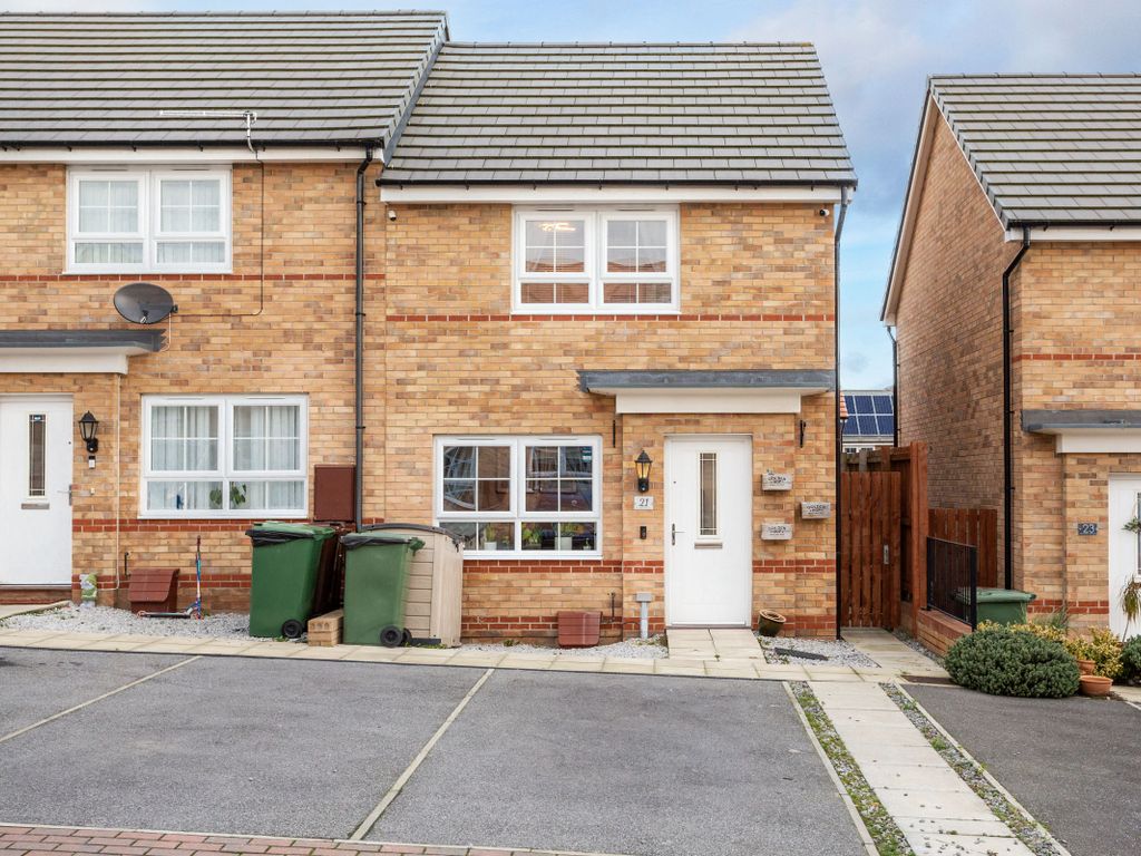 2 bed terraced house for sale in Ramsden Crescent, Pontefract, West