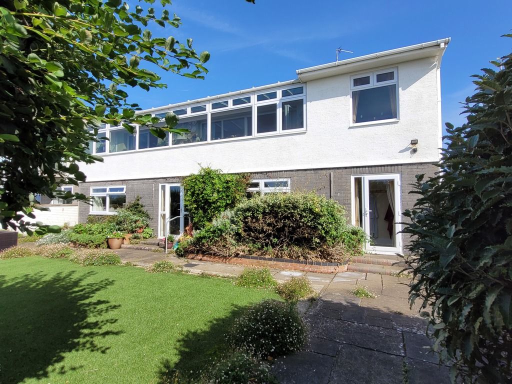 3 bed semidetached house for sale in Rest Bay Close, Rest Bay