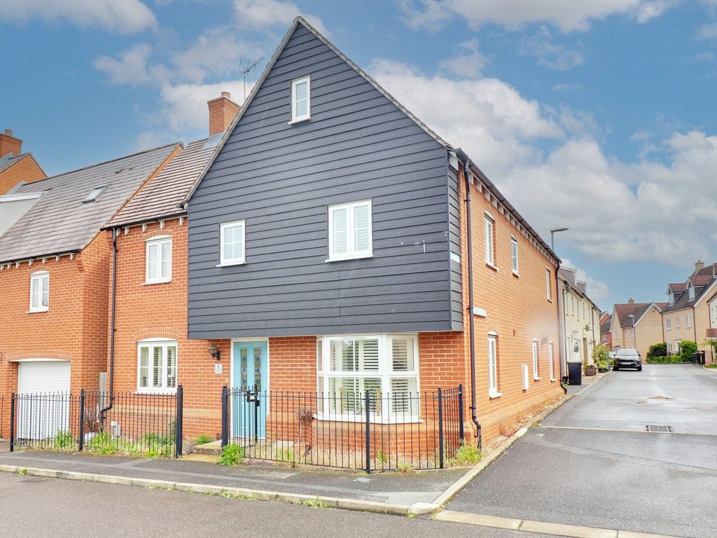 4 bed detached house for sale in Herrington Avenue, Stansted CM24 Zoopla