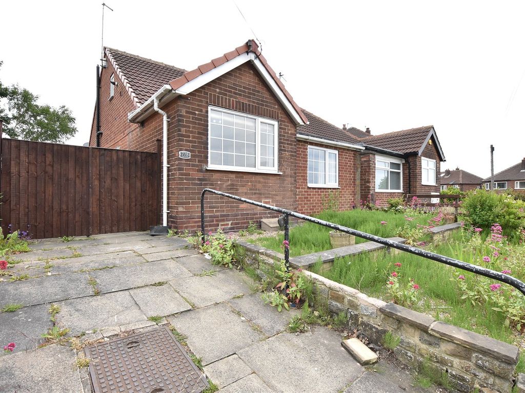 3 bed bungalow for sale in York Road, Leeds, West Yorkshire LS14 Zoopla