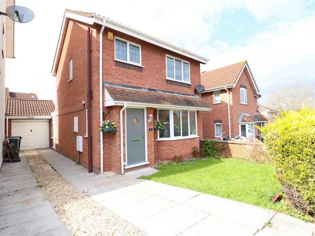 3 bed detached house for sale in Kielder Drive, WestonSuperMare BS22
