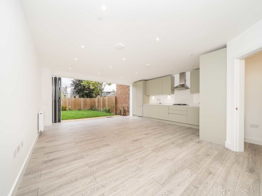 New home, 2 bed semidetached house for sale in Kingsmead Road, London
