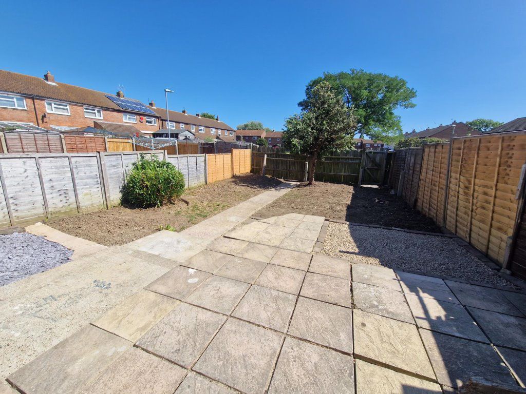 3 bed terraced house to rent in Woburn Way, Hampden Park BN22 Zoopla