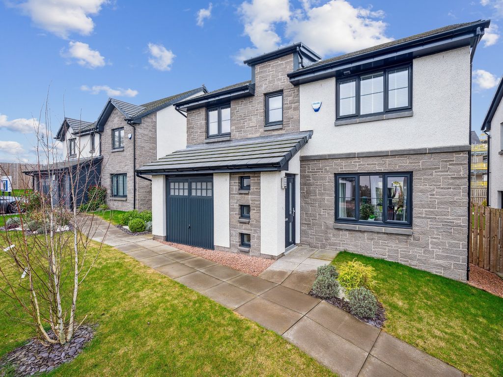 New home, 2 bed semidetached house for sale in Drovers Gate, Crieff