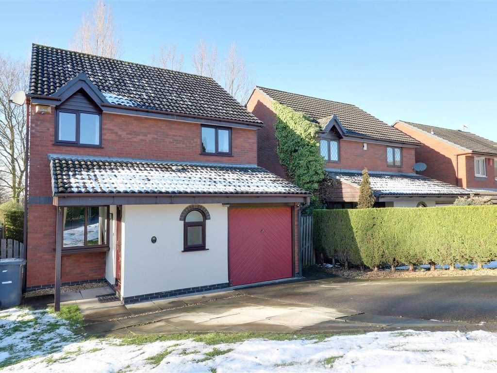 3 bed detached house for sale in Davis Close, Alsager, StokeOnTrent