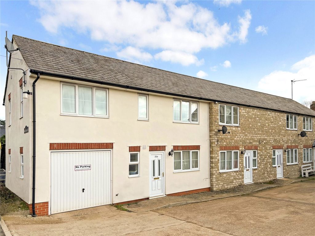 2 bed end terrace house to rent in Manor Road, Brackley NN13 Zoopla