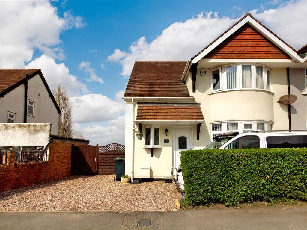 3 bed semidetached house for sale in Stourbridge Road, Dudley DY1 Zoopla