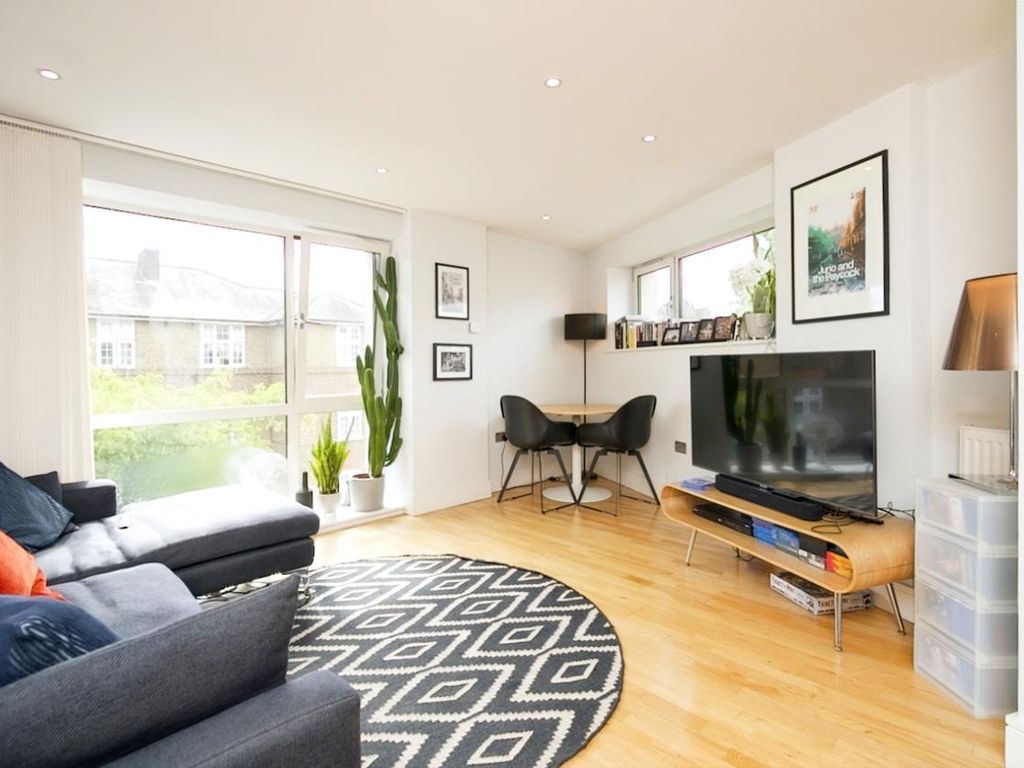 90 Liberty Street, Stockwell SW9  