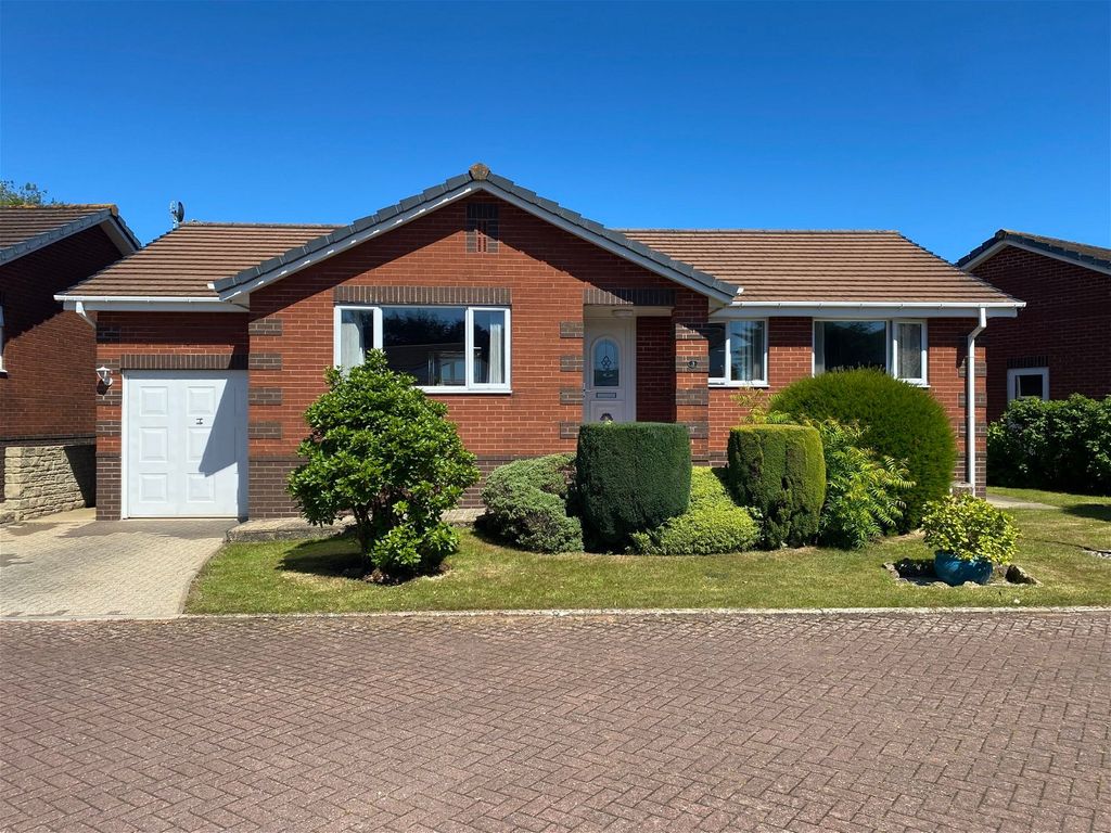 3 bed bungalow for sale in Camellia Close, Churston Ferrers, Brixham