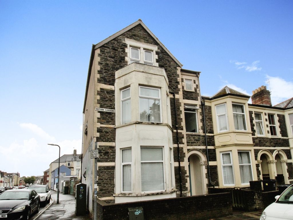 1 bed flat for sale in Ruthin Gardens, Cathays, Cardiff CF24, £150,000