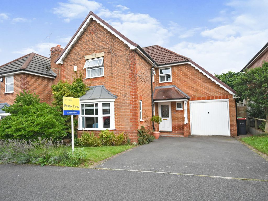 4 bed detached house for sale in Winterbank Close, SuttonInAshfield