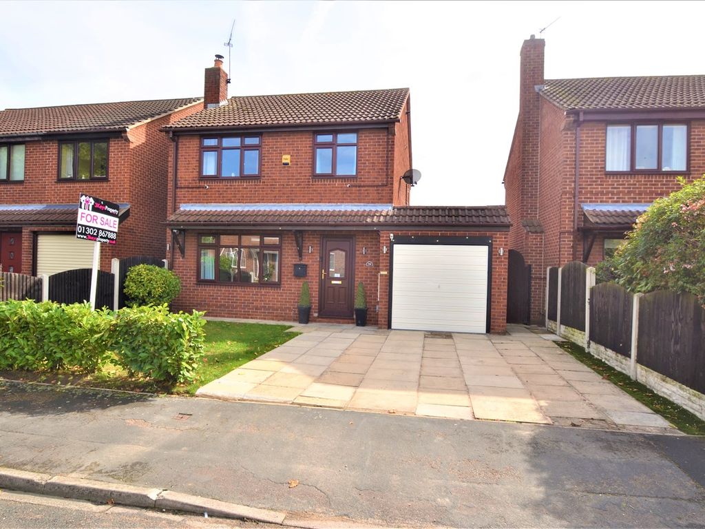 3 bed detached house for sale in Blue Bell Court, Blaxton, Doncaster
