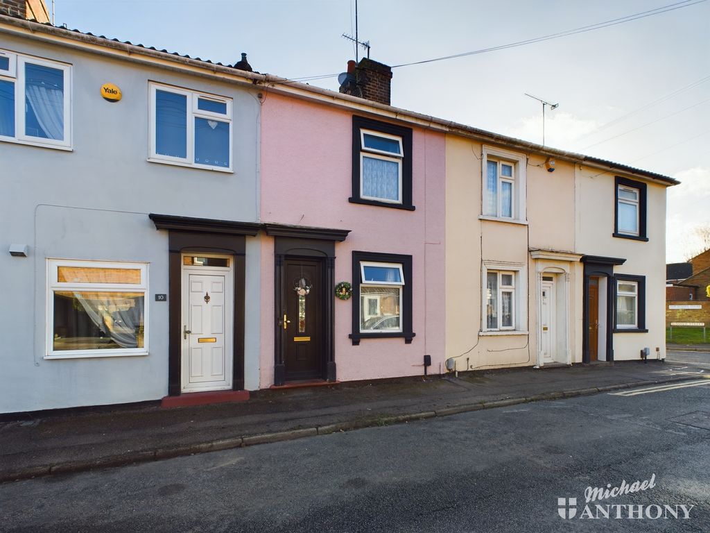 2 bed terraced house for sale in East Street, Leighton Buzzard LU7, £