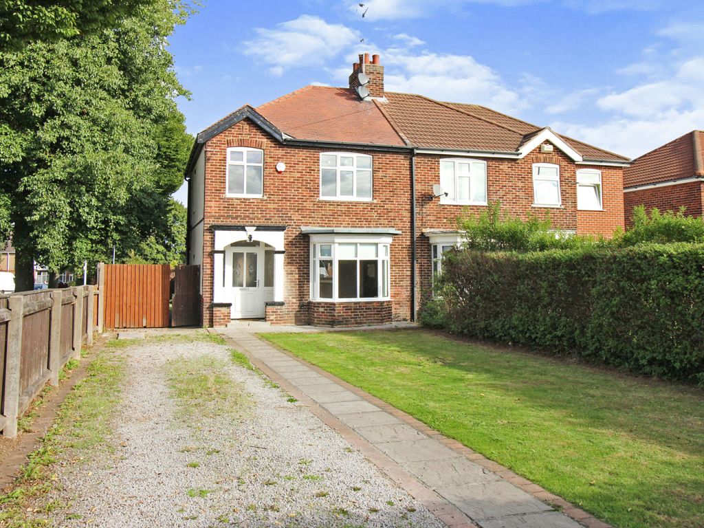 3 bed semidetached house for sale in Laceby Road, Grimsby