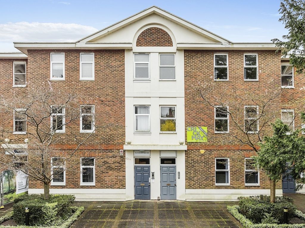 1 bed flat for sale in Heath Square, Boltro Road, Haywards Heath RH16