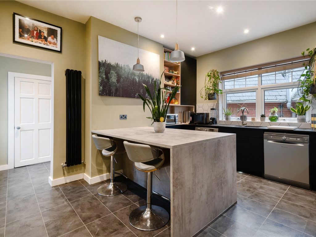 3 bed for sale in Salterns Road, Poole, Dorset BH14, £