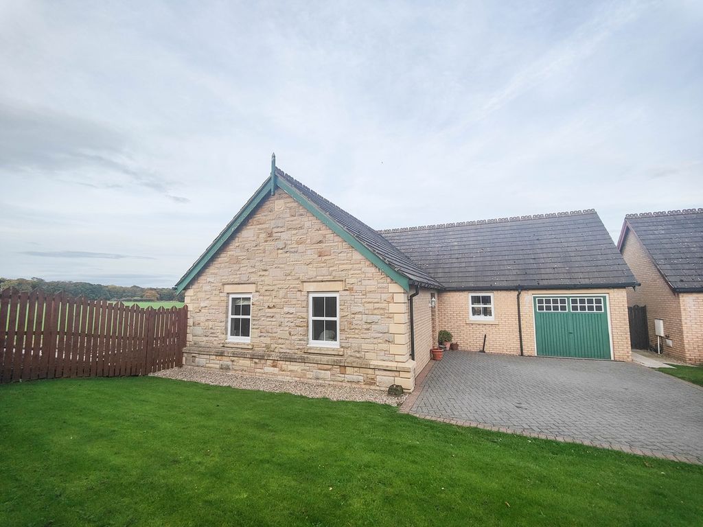 3 bed detached bungalow for sale in Laikin View, Calthwaite, Penrith