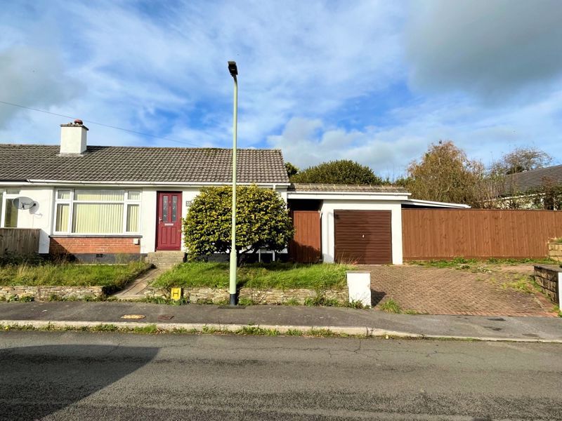 2 bed bungalow for sale in Maynard Park, Bere Alston, Yelverton PL20