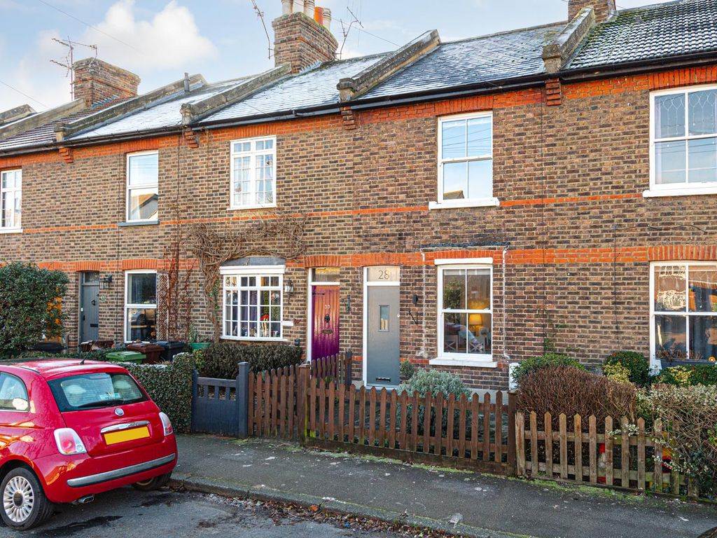 2 bed terraced house for sale in Albert Road, Epsom KT17 Zoopla
