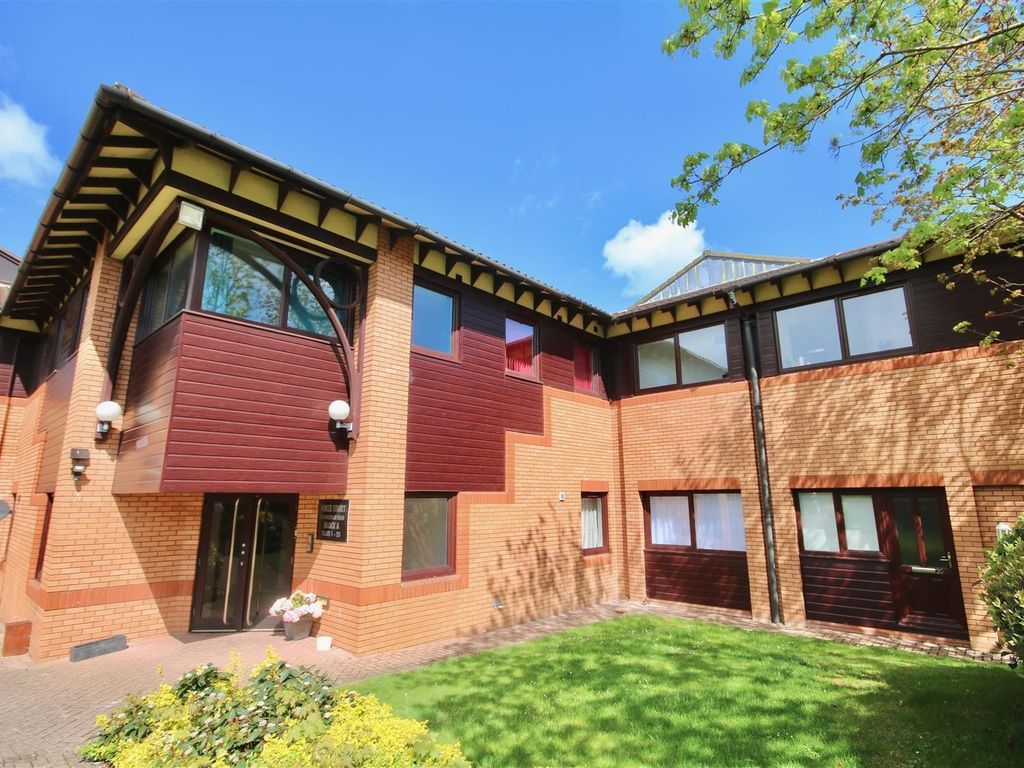 1 bed flat for sale in Wickham Road, Fareham PO16 Zoopla