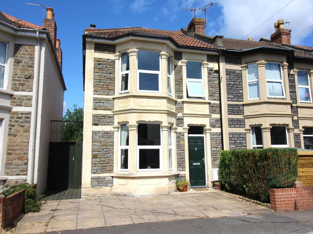 3 bed end terrace house for sale in Russell Road, Fishponds, Bristol