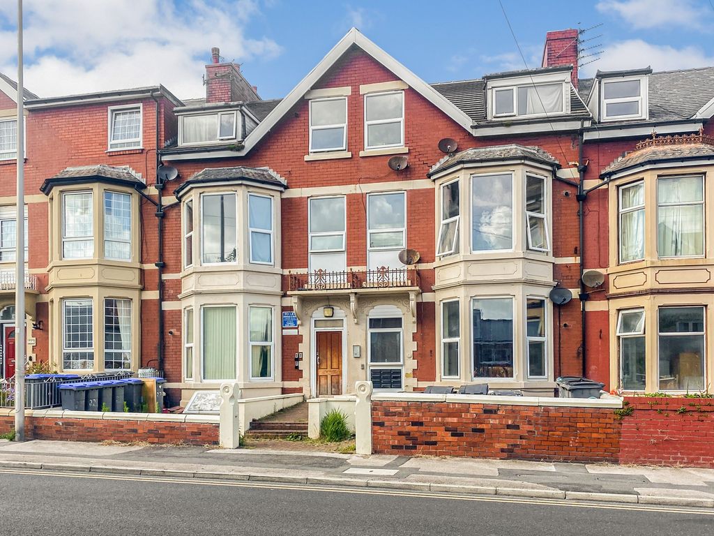 12 bed terraced house for sale in Hornby Road, Blackpool FY1 Zoopla