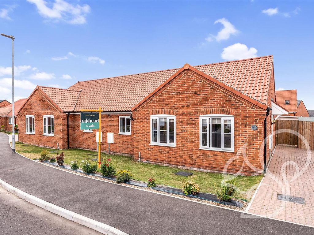 2 bed bungalow for sale in Grace Farrant Road, Great Cornard, Sudbury