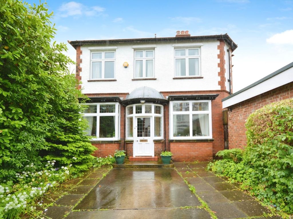 4 bed detached house for sale in Craddock Street, Auckland DL14