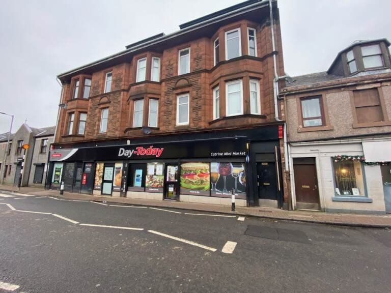 2 bed flat to rent in St. Germain Street, Catrine, Mauchline, East