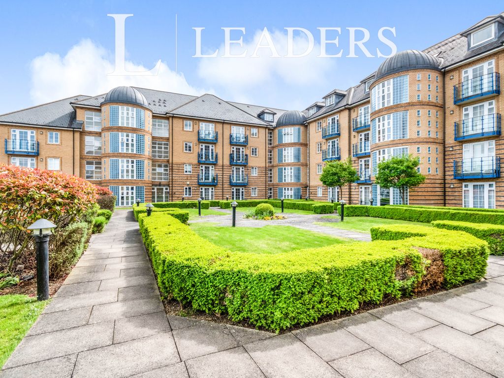 2 bed flat to rent in Newland Gardens, Hertford SG13 Zoopla