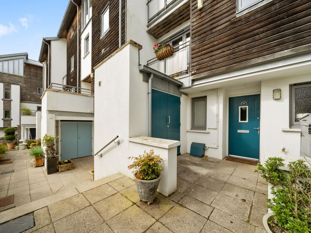 5 bed town house for sale in Heath Way, Totnes TQ9, £725,000 Zoopla