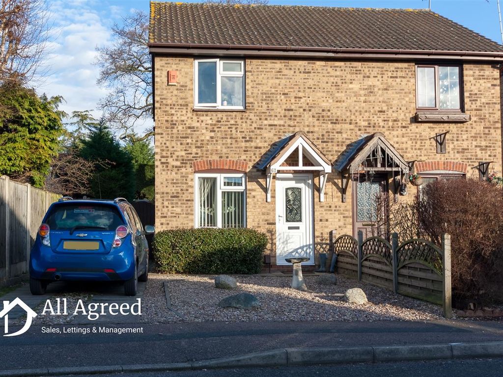 2 bed semidetached house to rent in Highgate Drive, Shipley View