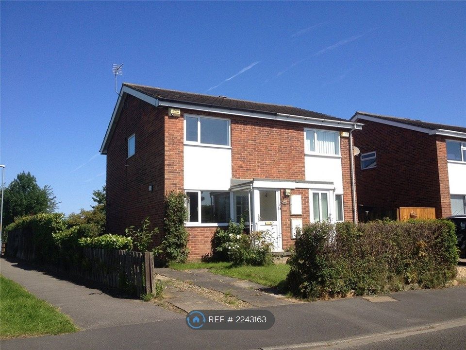 2 bed semidetached house to rent in Lingfield Road, Yarm TS15, £850