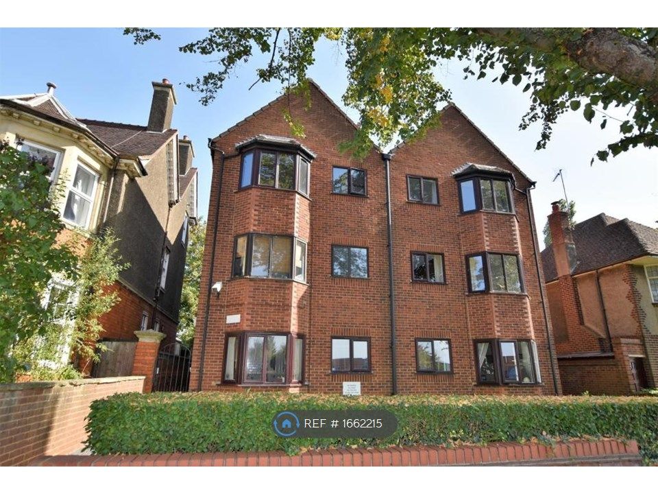 1 bed flat to rent in Queens Park Parade, Northampton NN2 Zoopla