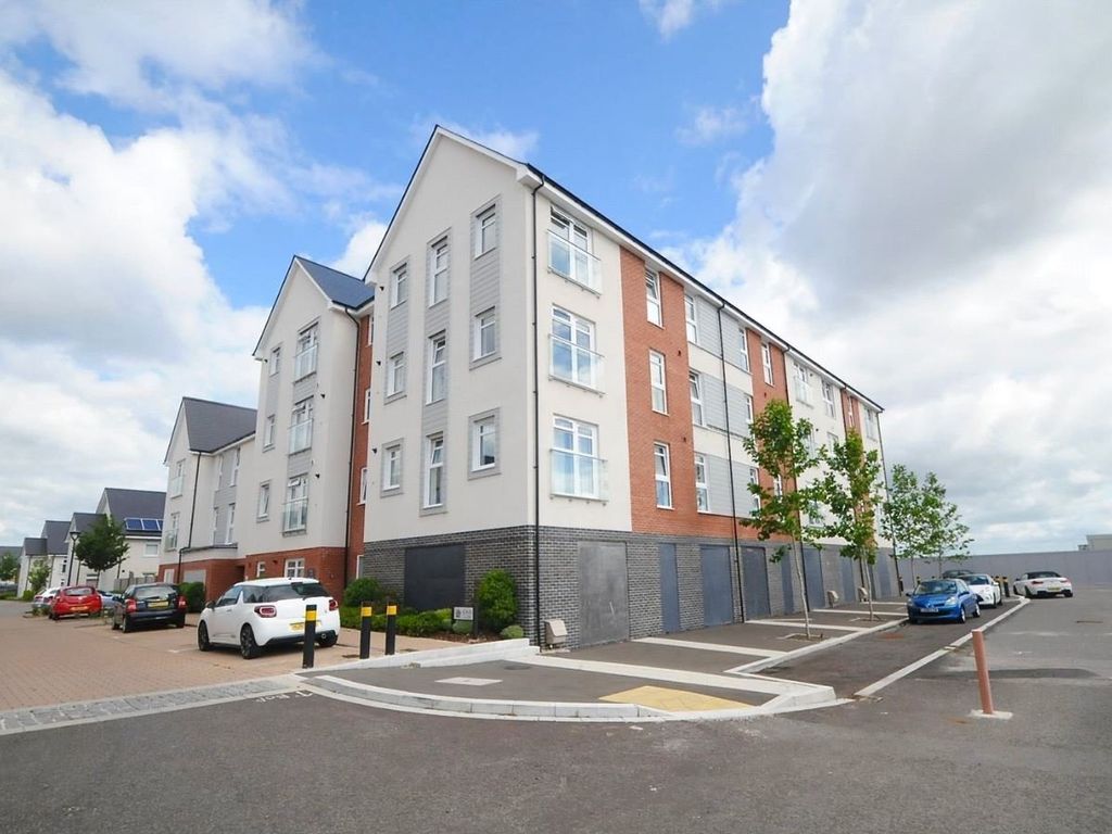 2 bed flat for sale in Adams Close, Hamworthy, Poole, Dorset BH15 Zoopla