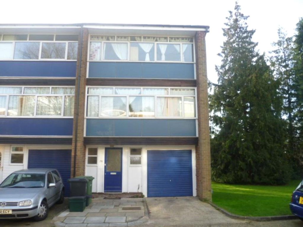 2 Bedroom Apartment For Rent In St Albans