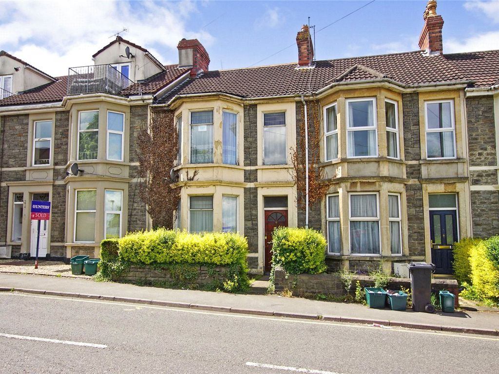 3 bed terraced house for sale in Downend Road, Kingswood, Bristol