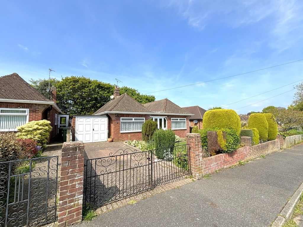 2 bed detached bungalow for sale in Ocklynge Close, BexhillOnSea TN39