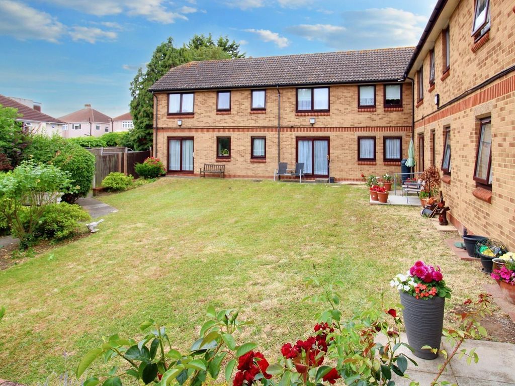 1 bed property for sale in Miller Court, Bexleyheath DA7, £140,000 Zoopla